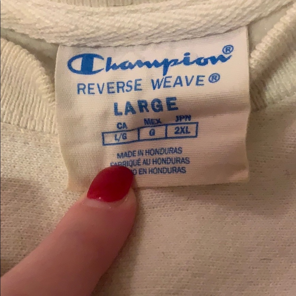 CHAMPION CREWNECK!! - Picture 2 of 2